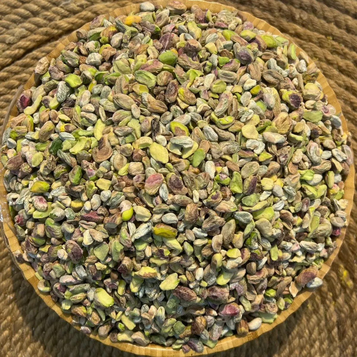 ناوکی فستق کاڵی لەپ