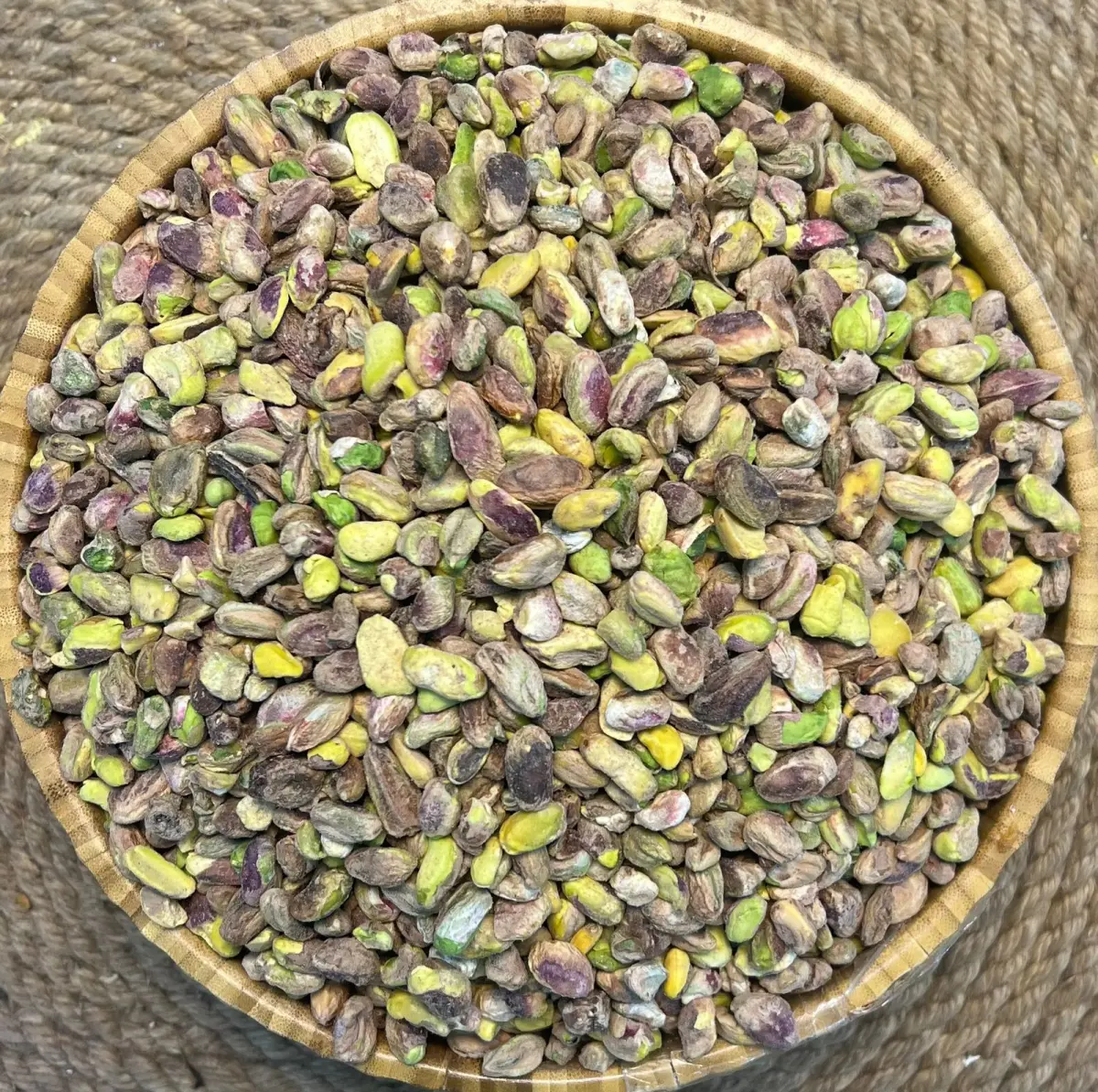 (z) ناوکی فستق کۆدی